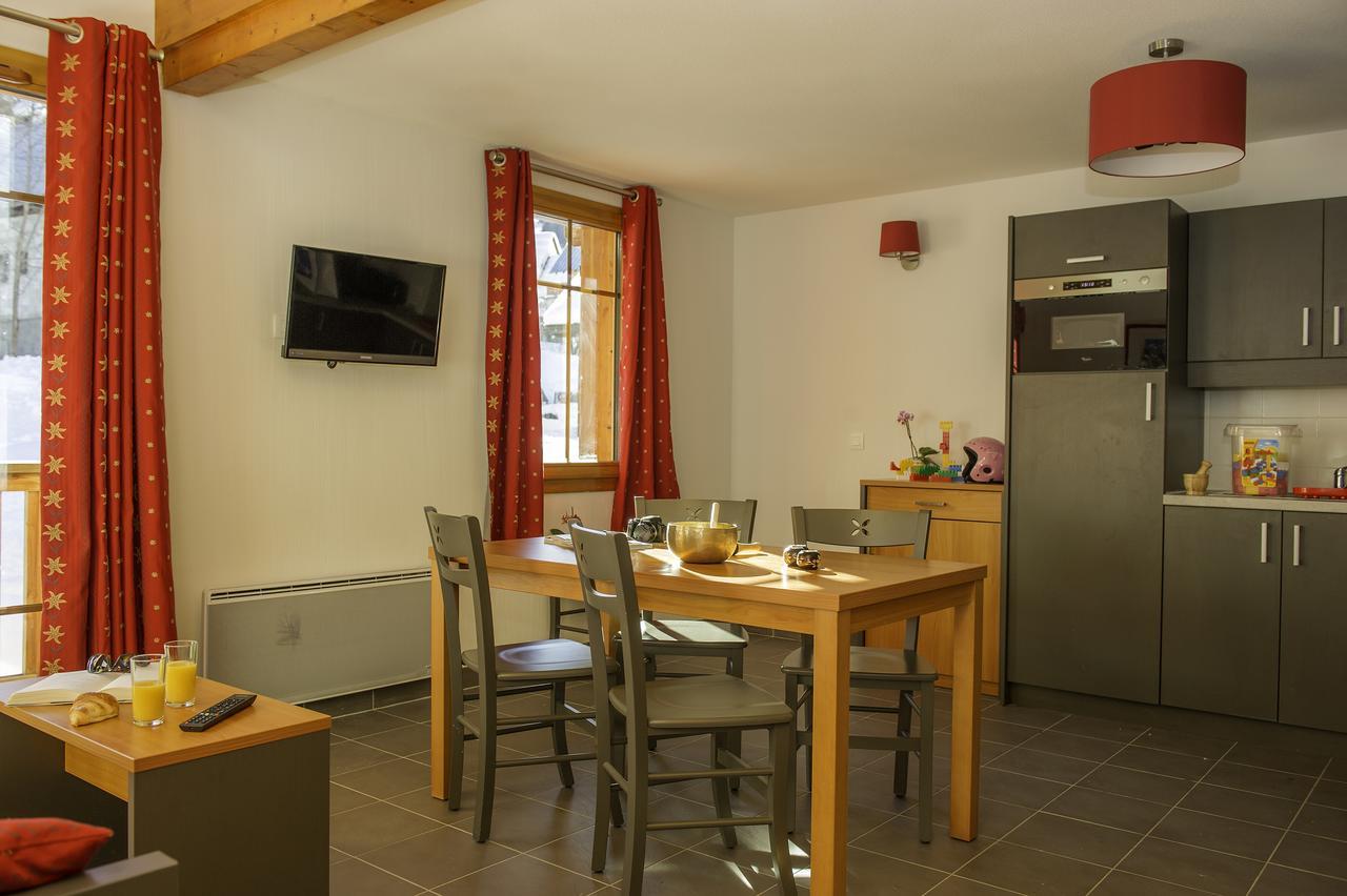 Goélia Les Chalets de Belledonne Saint-Colomban-des-Villards Extérieur photo