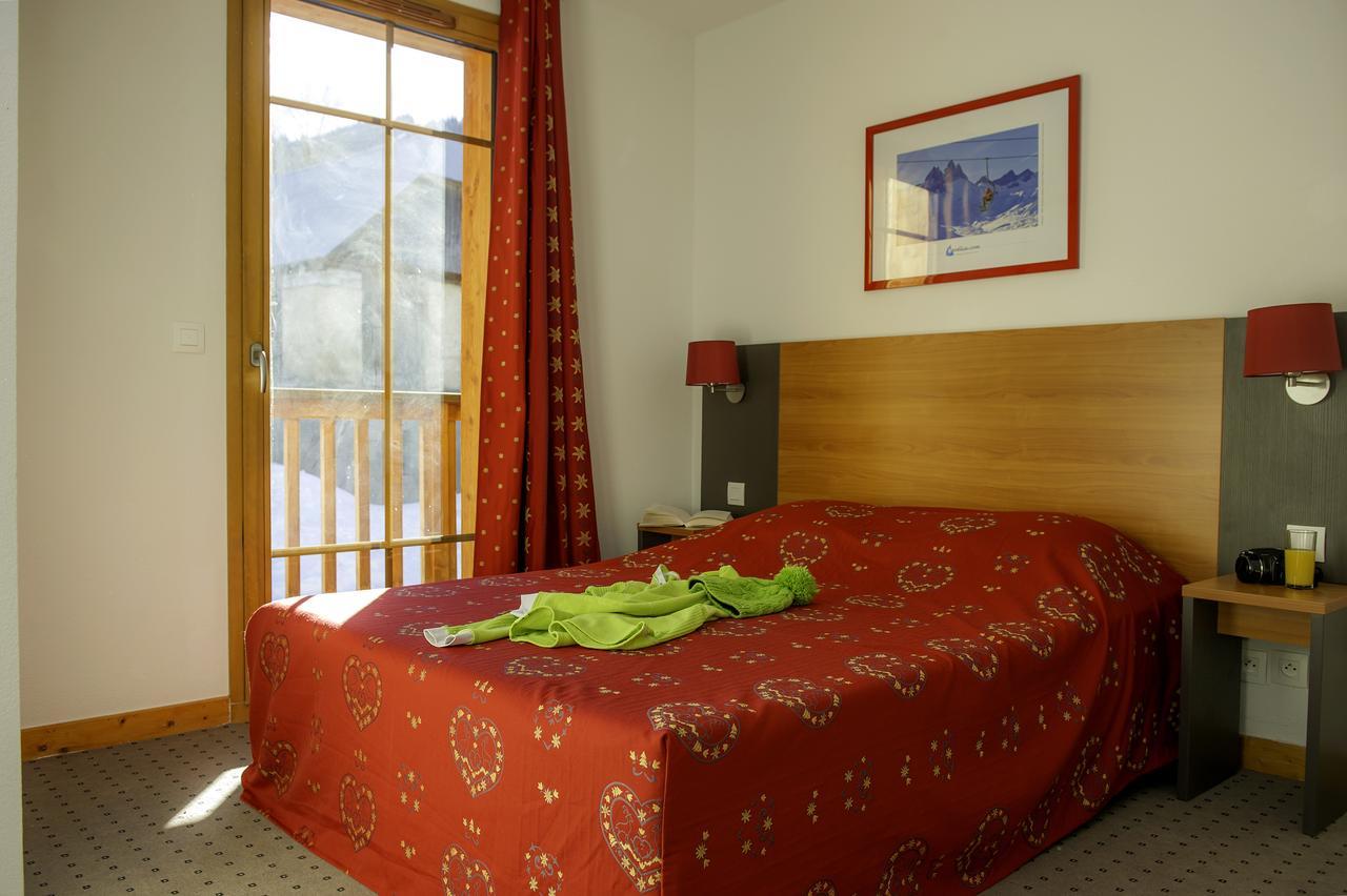 Goélia Les Chalets de Belledonne Saint-Colomban-des-Villards Extérieur photo